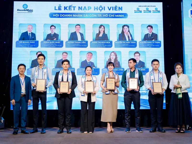 Lễ kết nạp hội viên